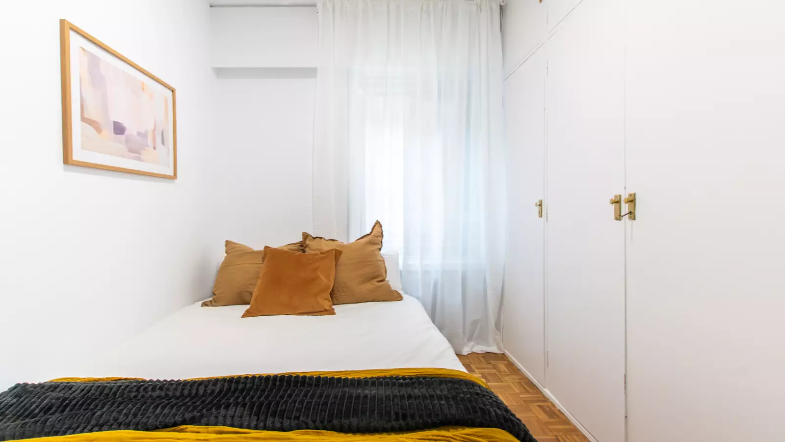 Habitación en piso compartido en madrid.